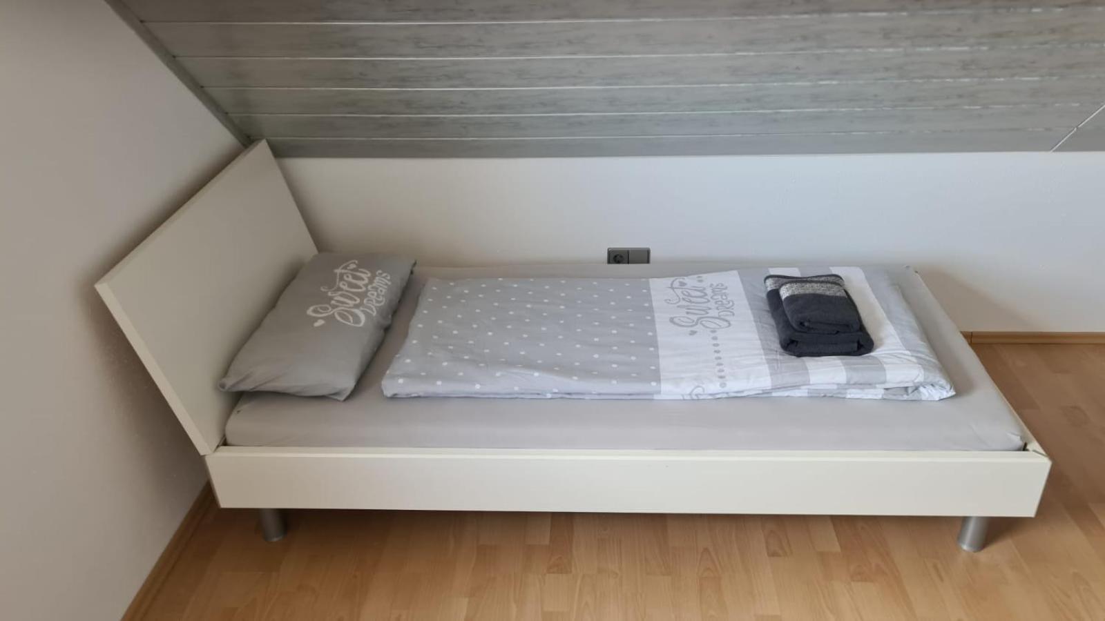 Schlafzimmer 1 Mit Top Aussicht Ueber Weilstetten Balingen Eksteriør billede